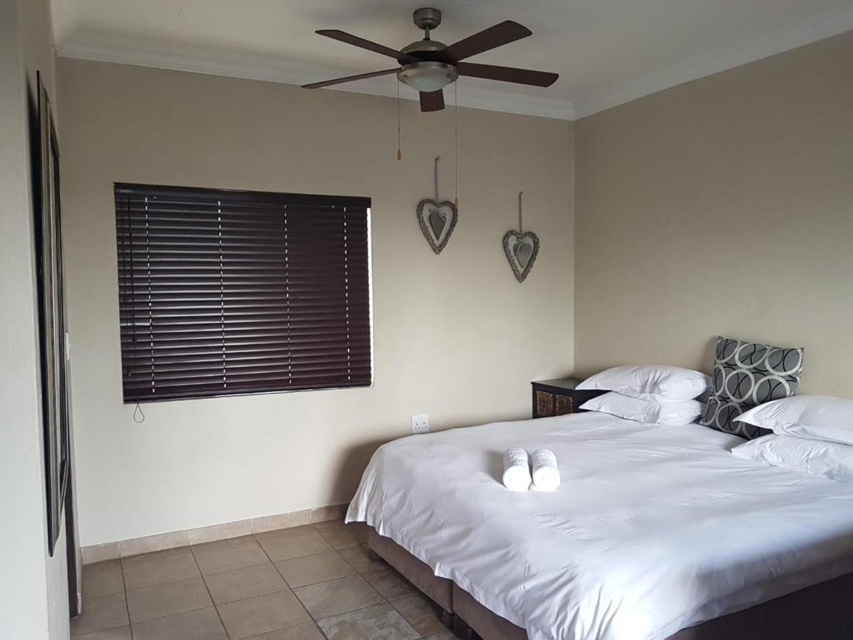 Private Apartments & Biz Stays พริทอเรีย ภายนอก รูปภาพ