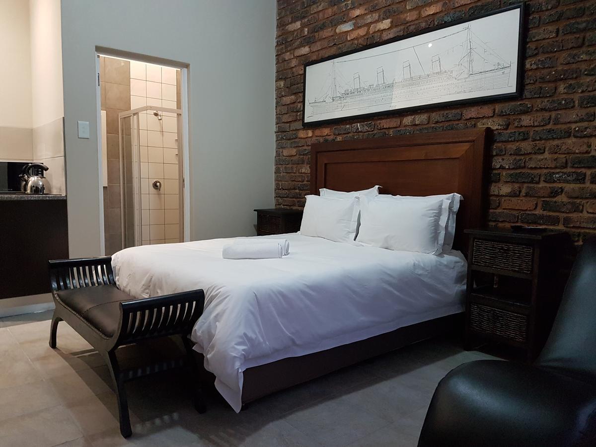Private Apartments & Biz Stays พริทอเรีย ภายนอก รูปภาพ
