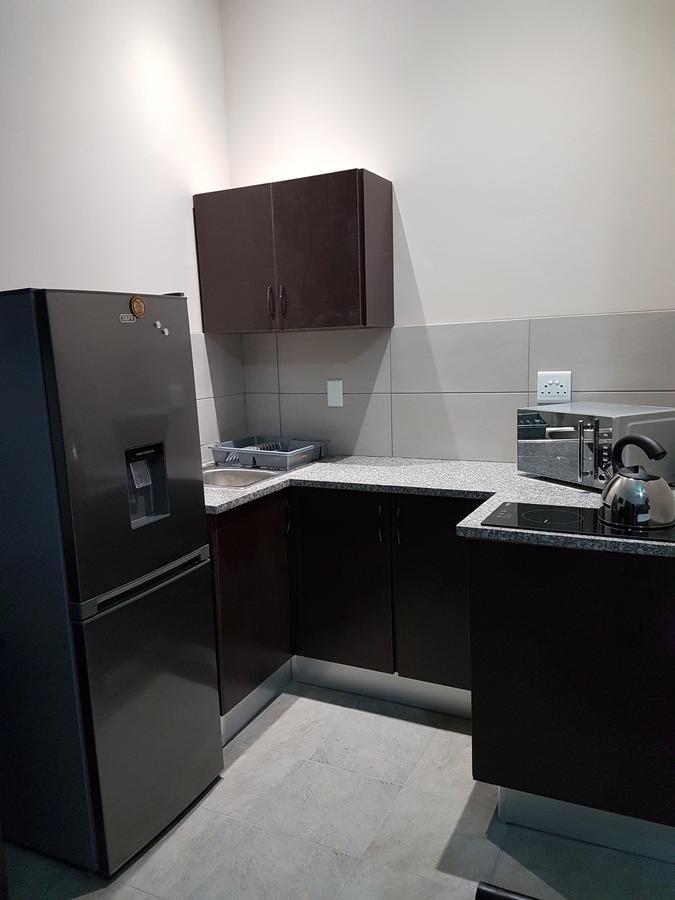 Private Apartments & Biz Stays พริทอเรีย ภายนอก รูปภาพ